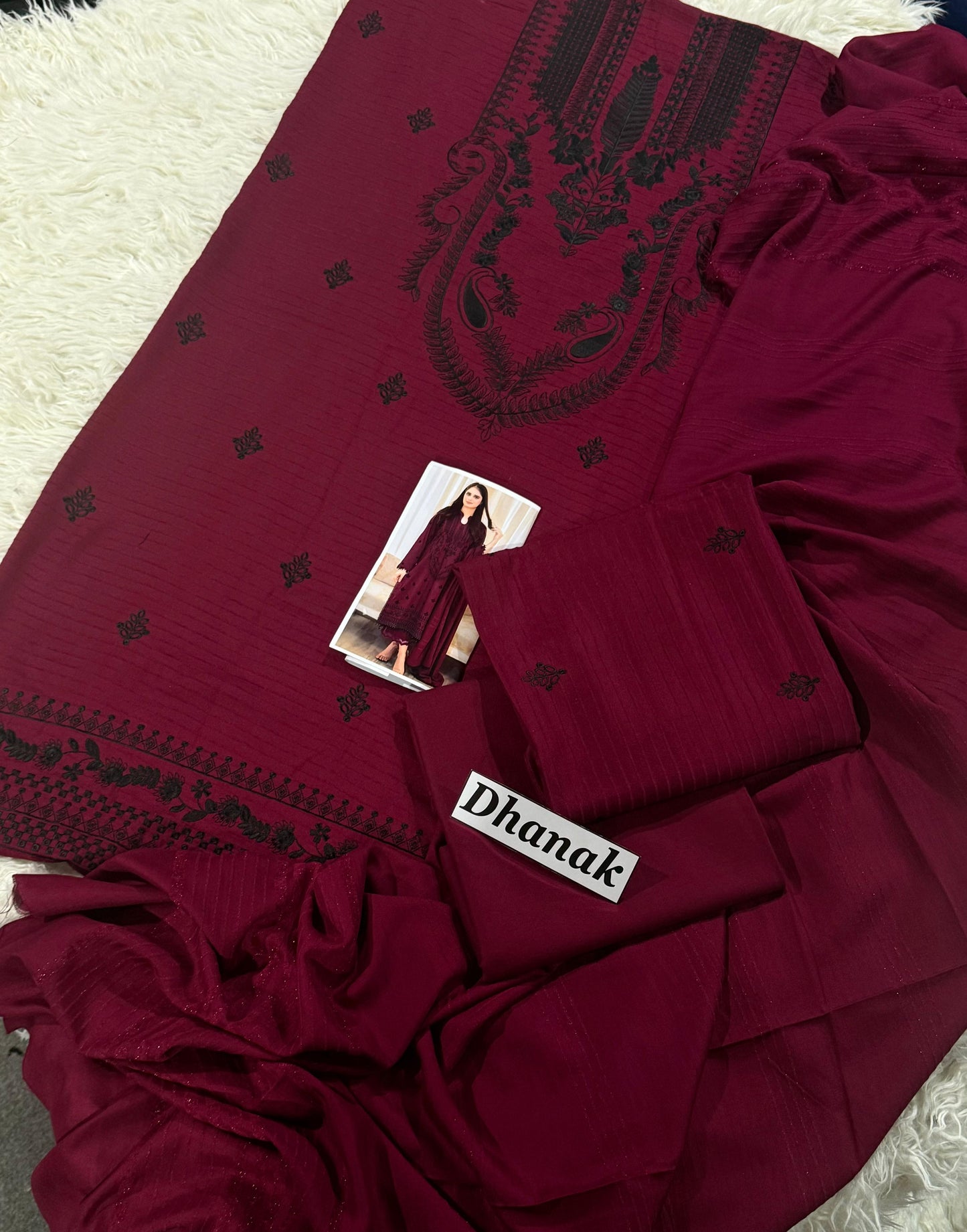 Dhanak Banadora Velvet embroidered suit 3Pc. FL-13