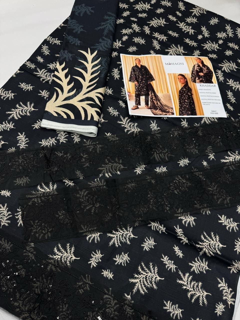 Khaddar embroidered 3pc M-25