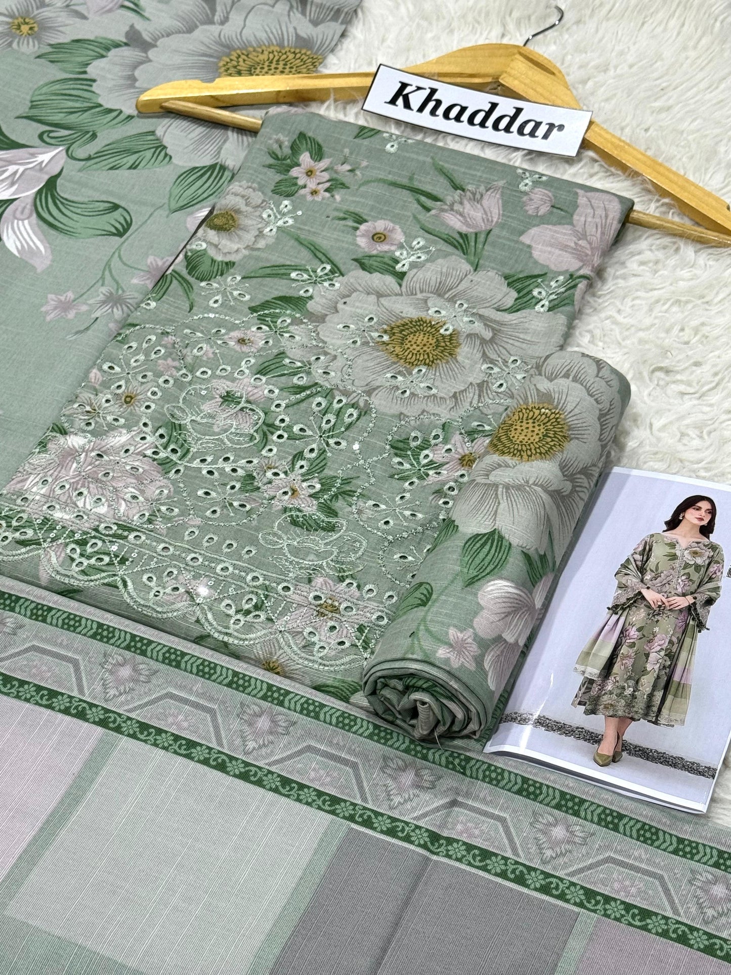 Khaddar 3 Pc Dress K8